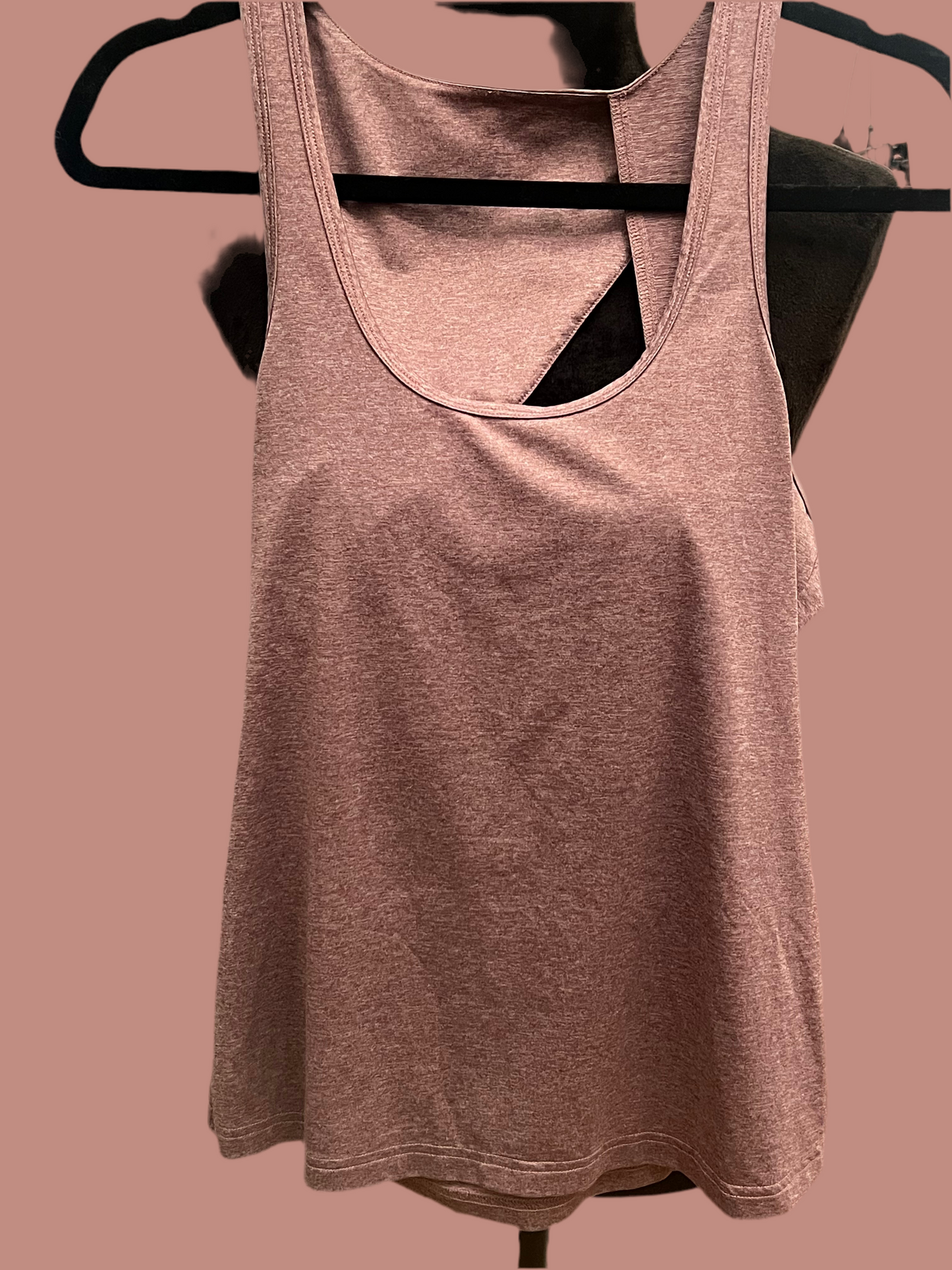 NEW ALO top size small