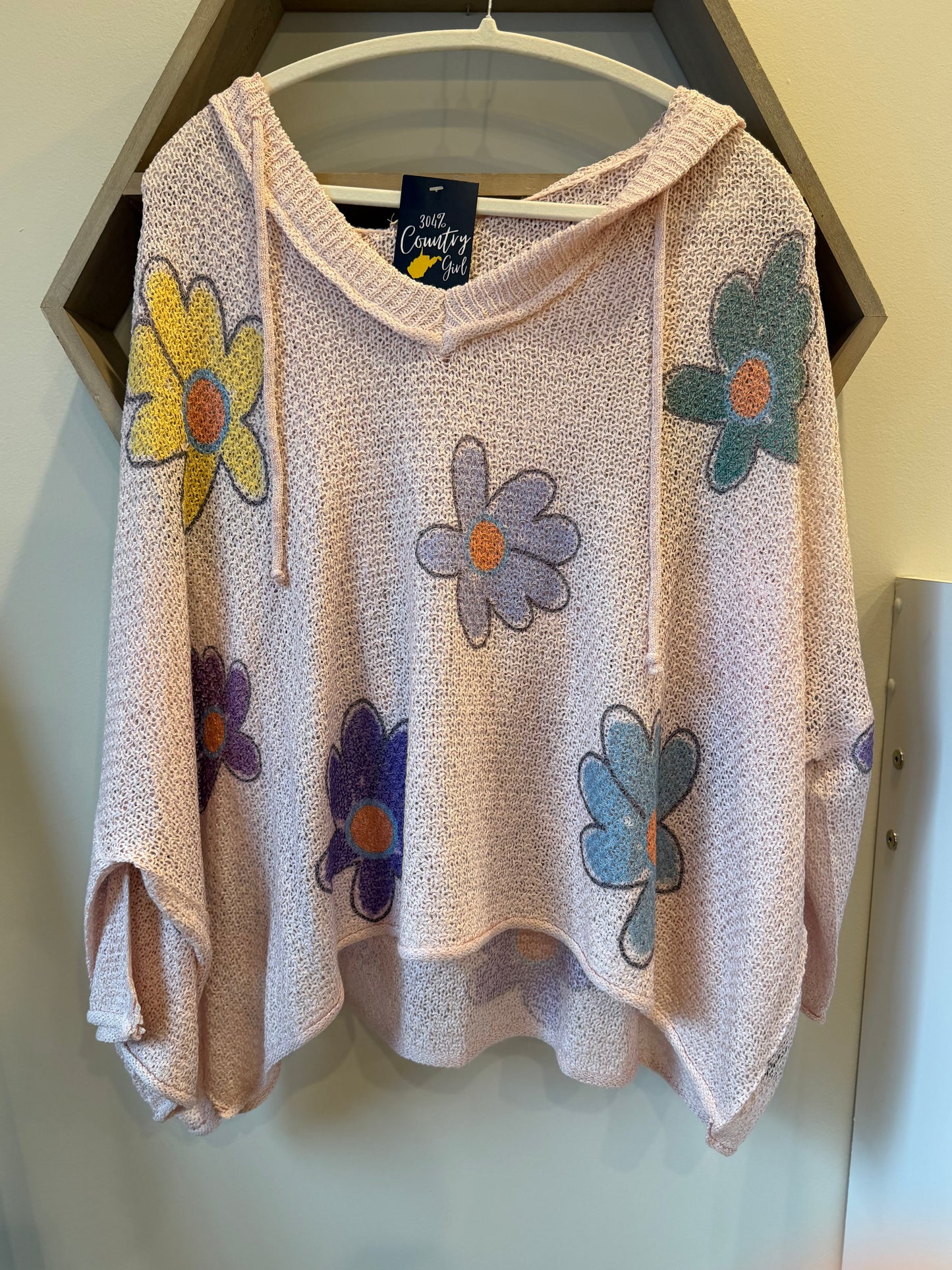 Beautiful Top By Pol SALE 🎈🎈🎈