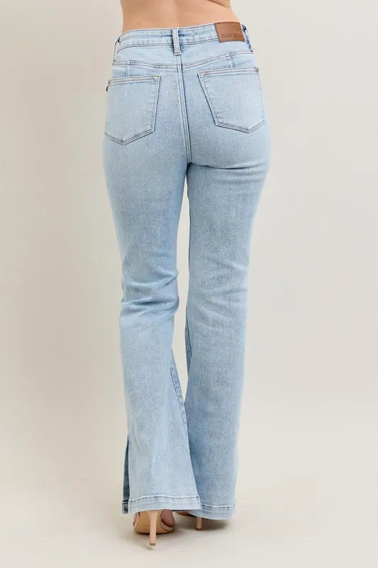 Judy Blue Full Size Tummy Control Vintage Wash Side Slit Slim Boot Jeans Plus Size 🎉🎉🎉SALE ON🎁🎁🎁Select sizes ‼️‼️‼️