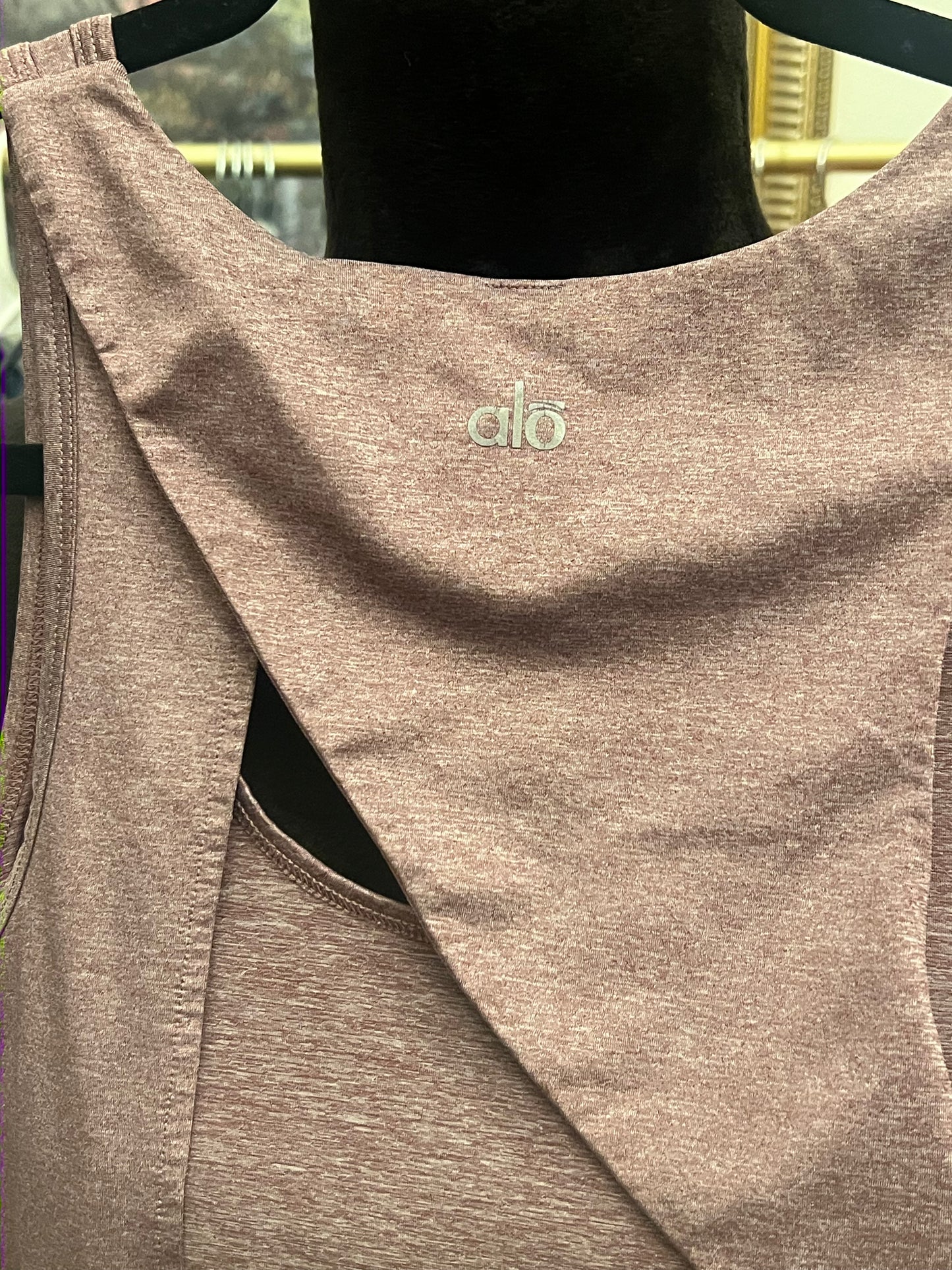 NEW ALO top size small