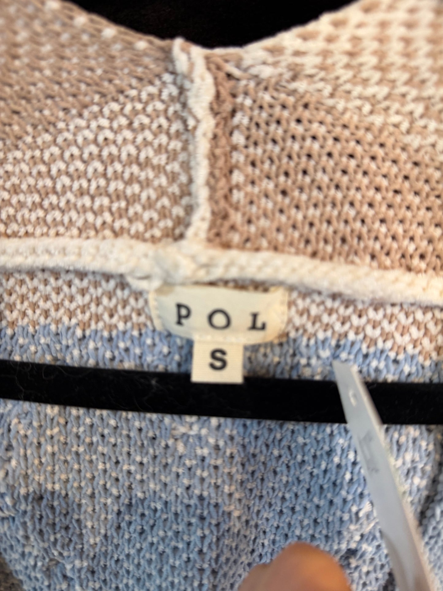 New Boutique sweater size small