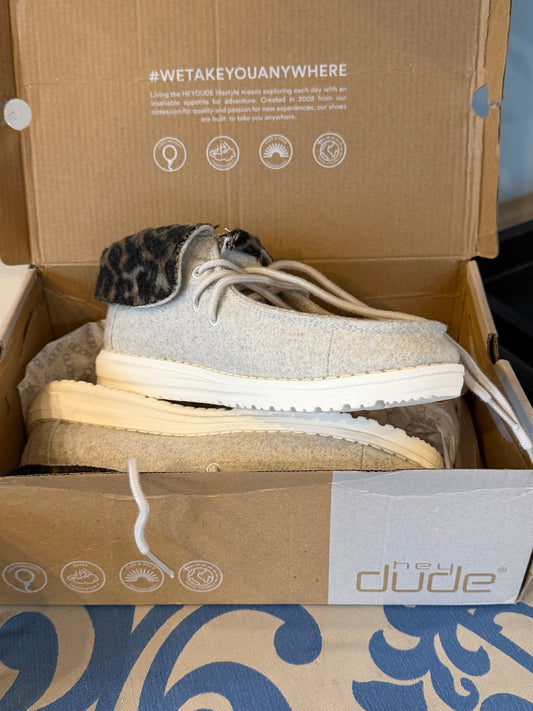 New Hey Dudes Size 7