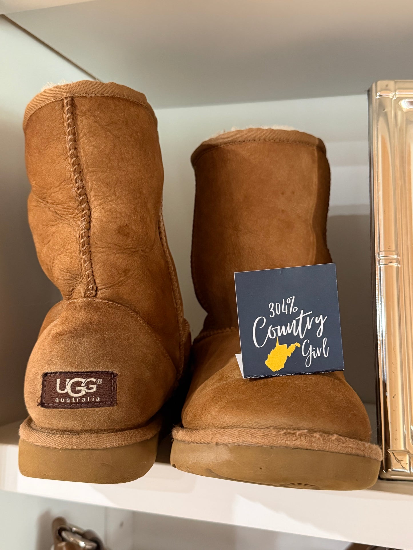 Preowned UGGS size 7