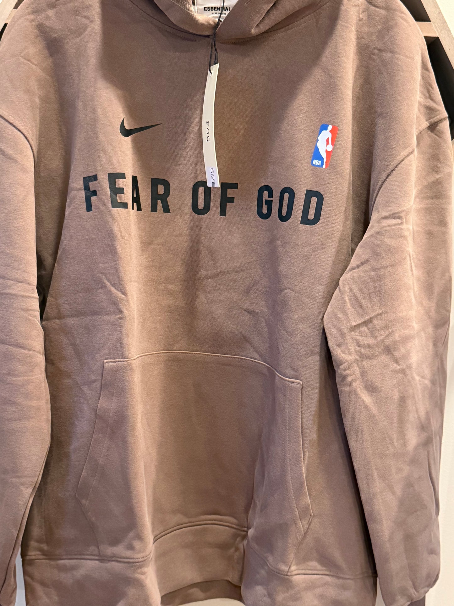 Men’s Essentials Hoodie size XL