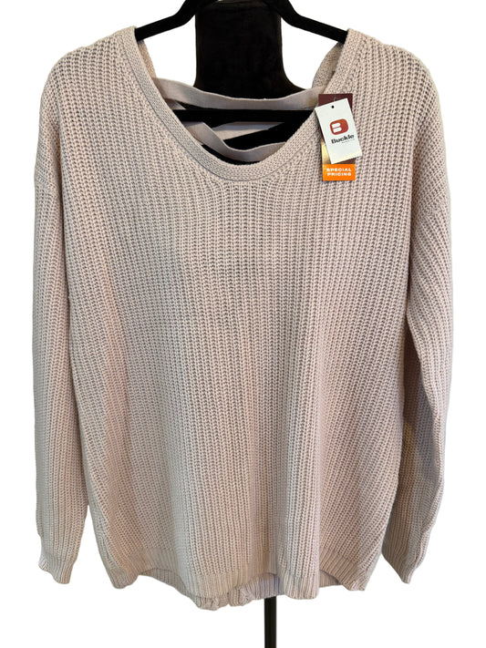 NEW Buckle Sweater Size Small