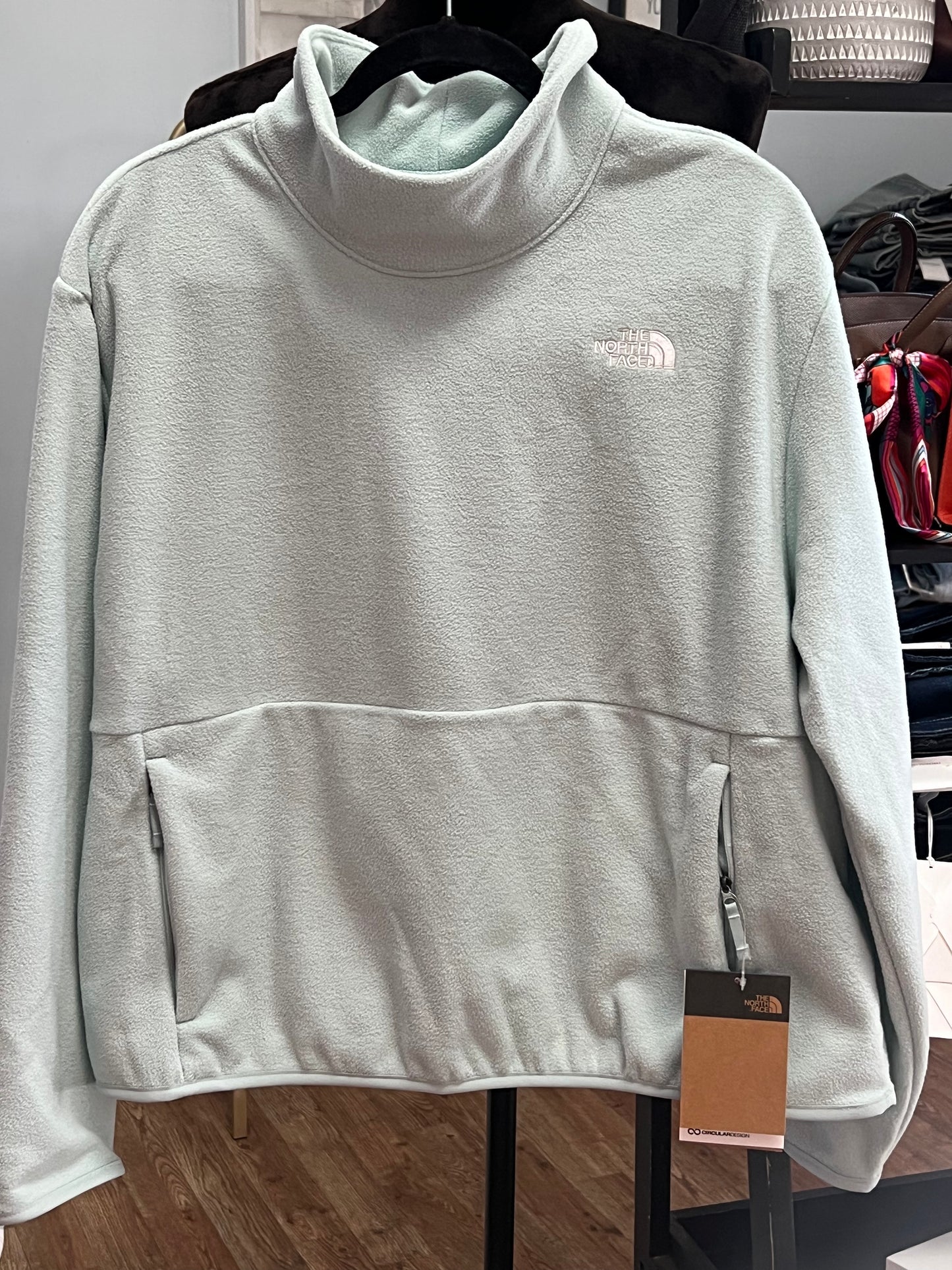 North face fleece pullover